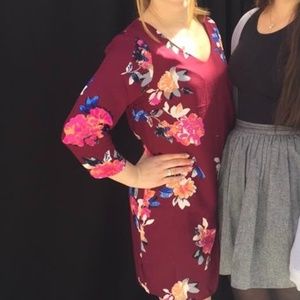 Cute floral dress with 3/4 sleeves